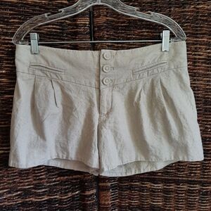Anthropologie Elevenses Linen Mid Rise Shorts 6 Beige Pleated Metallic Coastal